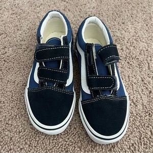 Brand new kids Vans Old Skool V sneakers size 13.5
